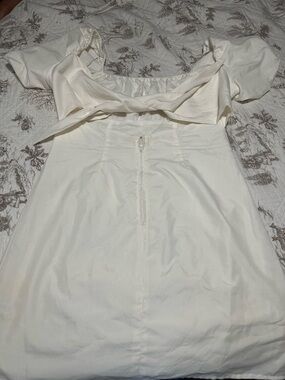 Gianni Bini Cream Puff-Sleeve Mini Dress